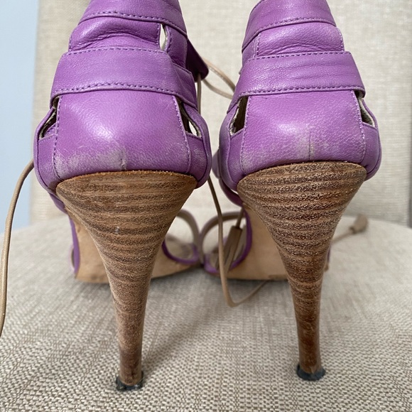 Manolo Blahnik size 36.5 purple heels. Worn. Ships FREE. - Picture 2 of 10